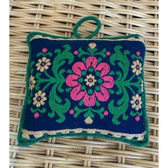 unbranded Other - Vintage 50's Scandinavian Floral Embroidered Pincushion